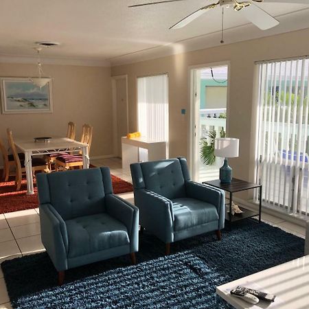 Cheston House - Clothing Optional All Male Guesthouse Форт Лодърдейл Екстериор снимка