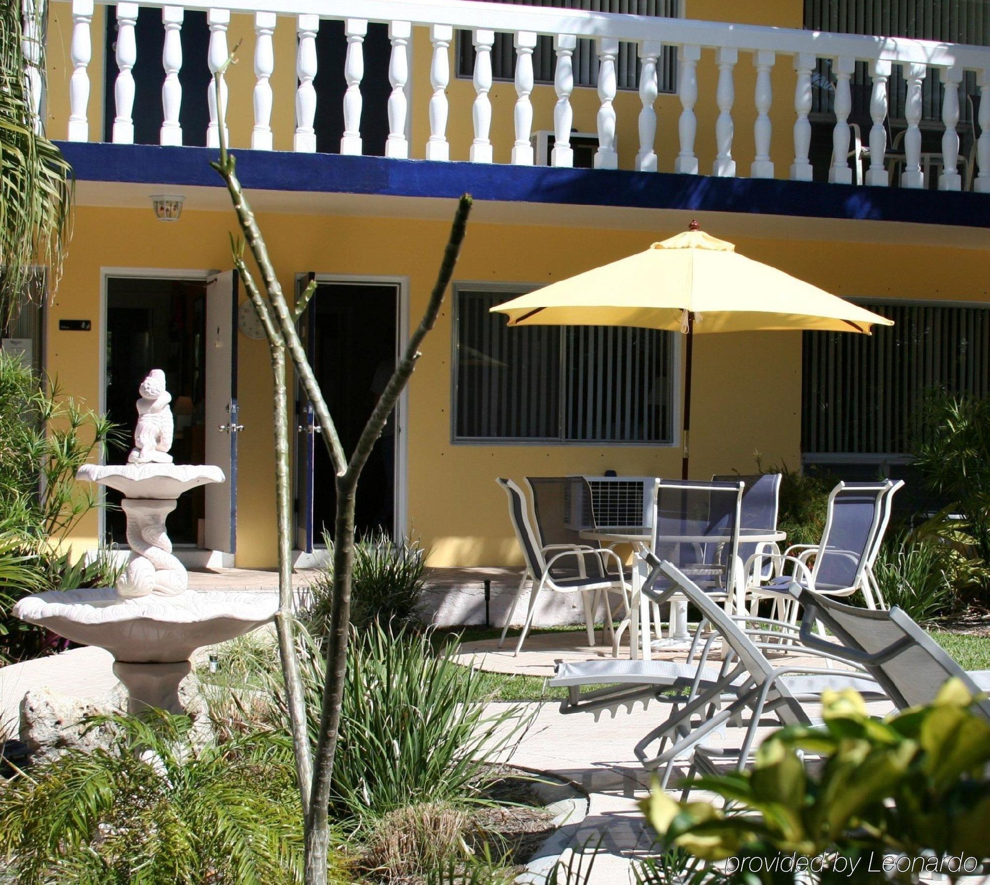 Cheston House - Clothing Optional All Male Guesthouse Форт Лодърдейл Екстериор снимка