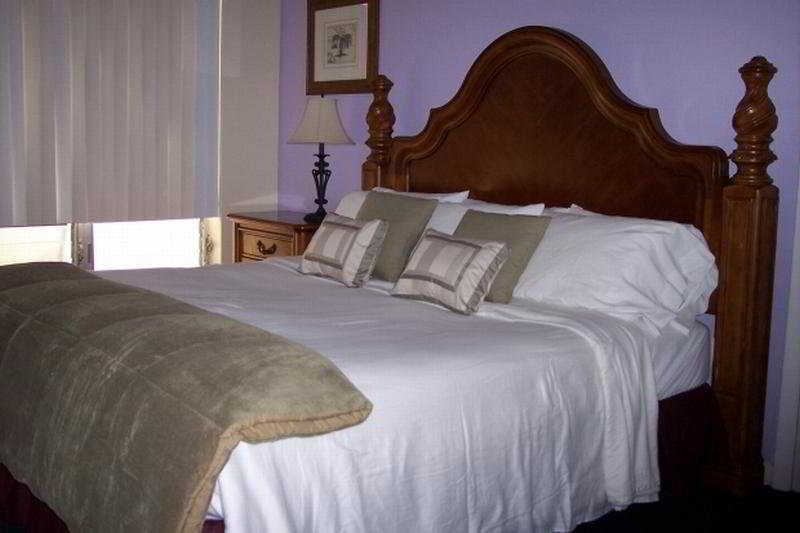 Cheston House - Clothing Optional All Male Guesthouse Форт Лодърдейл Екстериор снимка