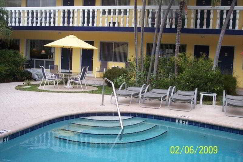 Cheston House - Clothing Optional All Male Guesthouse Форт Лодърдейл Екстериор снимка
